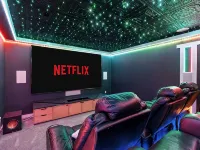 Stylish & Spacious Retreat - with a High tech Movie Theater near DT Minneapolis Hoteles en Fridley