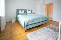 Seahorse, stylish apartment centrally located in Ulm, 3 bedrooms, kitchen, bathroom