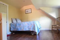 Perfect Location, Comfortable & Convenient for a long-term stay w/two bedrooms - 3-نجوم