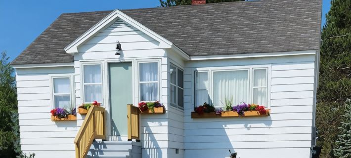 Hot Tub House Kipling Cottages Deck Fire Pit 2 Bed 1 Bath Smart TVs WiFi Sleep 6 Hotels in Delta County