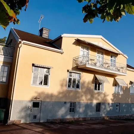 Adels Hotel