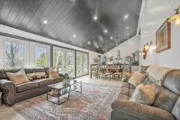 Boyne City- close to golf, lakes, shopping and more!!! - 4-Star