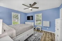 Welcome to simple comfort a like new family friendly home Full of accommodation - Boutique