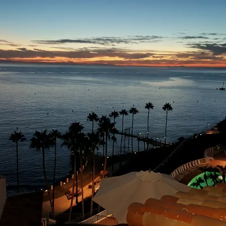 MAGNIFICENT OCEAN VIEW Hamilton Cove Condo With Golf Cart Included.