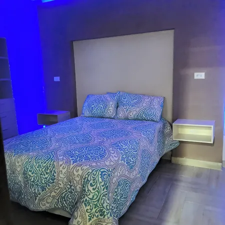 Acogedor estudio con AC, estacionamiento cerrado y WiFi en cd Juárez