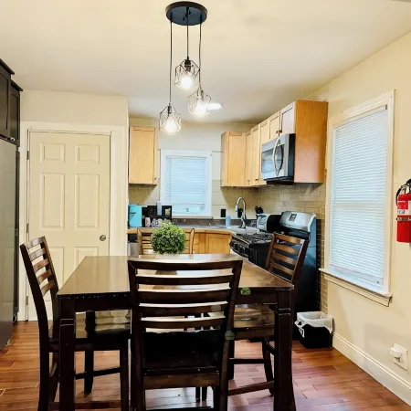 Campu's shared House - Main Level