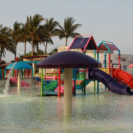Luxurious newly renovated BeachFront Condo & Vidanta Membership