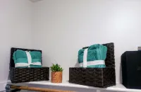 Cozy 1-Bedroom Getaway with 2 Comfy Beds – Perfect for Relaxation! - 3-Star