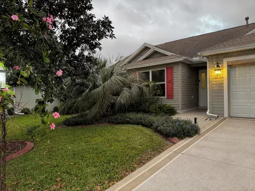 TikiTiki Lake Sumter, private pool, hot tub, game room, outdoor kitchen&tiki bar - 4-Star