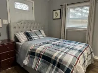 Blue House on the Creek - 3-Star