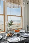Oceanfront Cottage on Long Sands Beach - Sleeps 4 - 3 stjerner