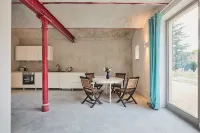 Large Maisonette Apartment "Eisvogel" in Former Stable, 3 Minutes to the Lake - 3-Star