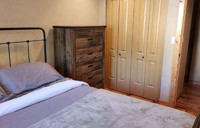Escape to Nature: Charming 3-Bedroom Cabin near Trinity Lake