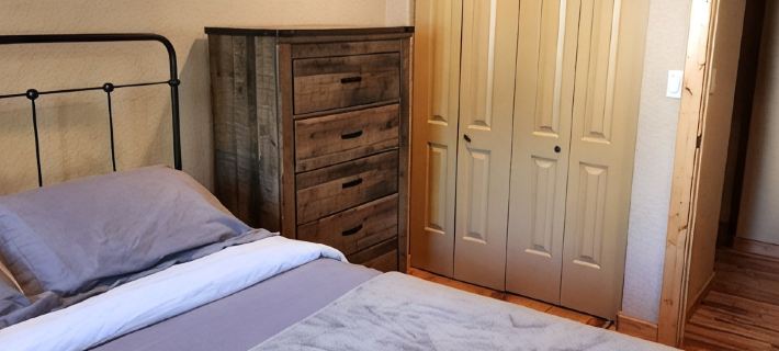 Escape to Nature: Charming 3-Bedroom Cabin near Trinity Lake Hotels in Trinity County