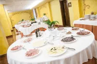 Silken Spa la Hacienda de Don Juan - Завтрак