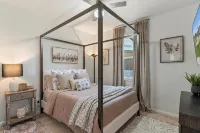 New! Cozy Luxe Rockwall Retreat Minutes to Lakes, Downtown & Shops! - 4 stjerner