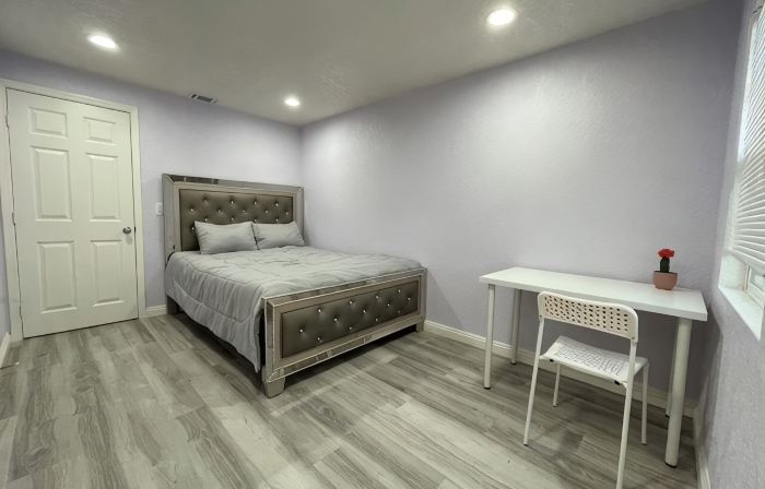Entire Newly Renovated House in North Pomona