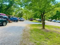 The Cottage Resort - parking