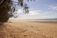 The Shores Holiday Apartments - อ่างจากุชชี่