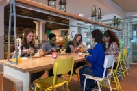 Stayokay Hostel Den Haag - sarapan