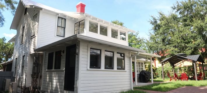 The Flowers House - Downtown Historic Home in the Heart of Mount Dora Hotels in Mount Dora