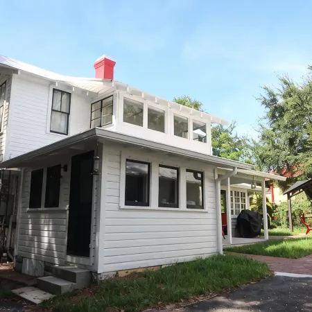 The Flowers House - Downtown Historic Home in the Heart of Mount Dora