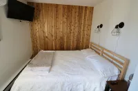 Remodeled 3BR/2BA Ski Chalet off Tyro Slope - balcon