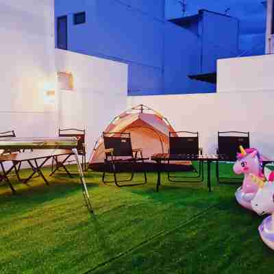 20-person pool table / BBQ / TV games / kids' pool / KTV Kulai Hotel Exterior
