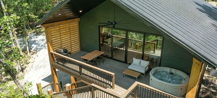Lakefront Wellness Retreat on Table Rock w/ Sauna, Cold Plunge, Hot Tub, Gym Hotels in Boone County