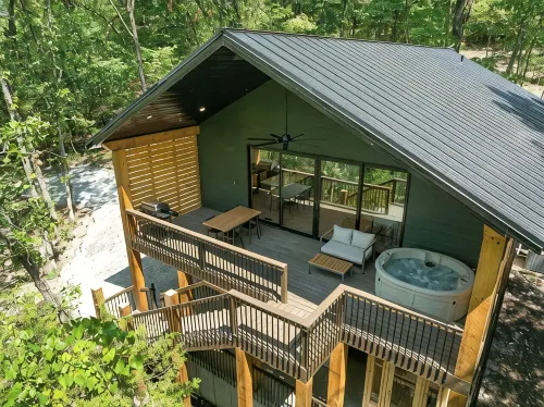 Lakefront Wellness Retreat on Table Rock w/ Sauna, Cold Plunge, Hot Tub, Gym - 4-Star