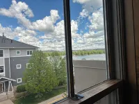 Stunning river view loft in Wabasha near Eagle Center - Wifi