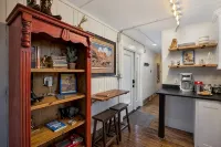 Beautifully Renovated Vintage Train Car Near I27, Wtamu and Palo Duro Canyon - 3-Sterne