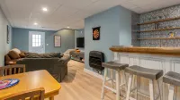 River Mist Retreat 5 minutes to Downtown Asheville - Wifi