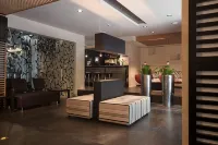 Famous House - Ramah Hewan Peliharaan