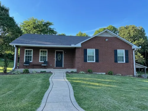 Hilltop Hideaway w/ Hot Tub Close to Nashville - 3-Star