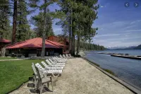 2-bedroom lakefront condo overlooking Donner Lake - balcony