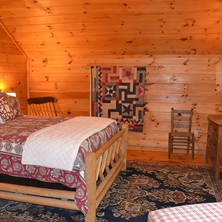 Creekside, Pet Friendly Mountain Log Cabin in the Smokies,  Fire Pit + Hot Tub