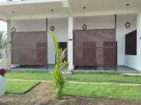 Salt & Sand Resort - 2-Star