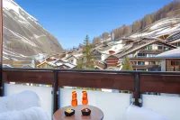 Hotel Holiday - Dağ Manzaralı