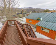 June Lake Motel - Motels