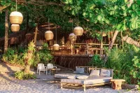 Ventos Morere Hotel & Beach Club - Pensions