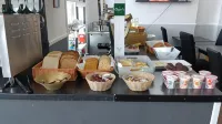 The Manor Hotel - sarapan