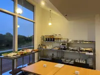 Manha Hotel Auckland Airport - 3-Star