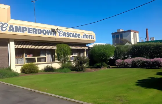 坎珀卡斯卡德汽車旅館