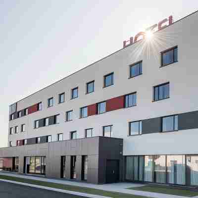 Atolon Park Hotel Hotel Exterior