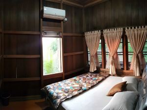 T-Rooms Homestay Bandara