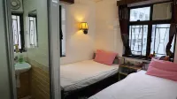 Maple Leaf Guest House