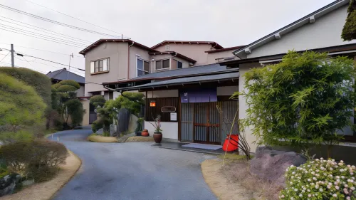 Kappo Ryokan Shiroyama Hotel di Kasama