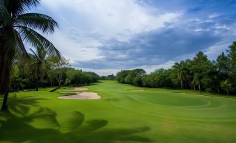 Waterford Valley Chiangrai Golf Course and Resort