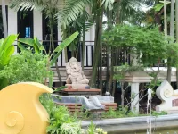 Pichawaree Resort Hotels in Si Thep District